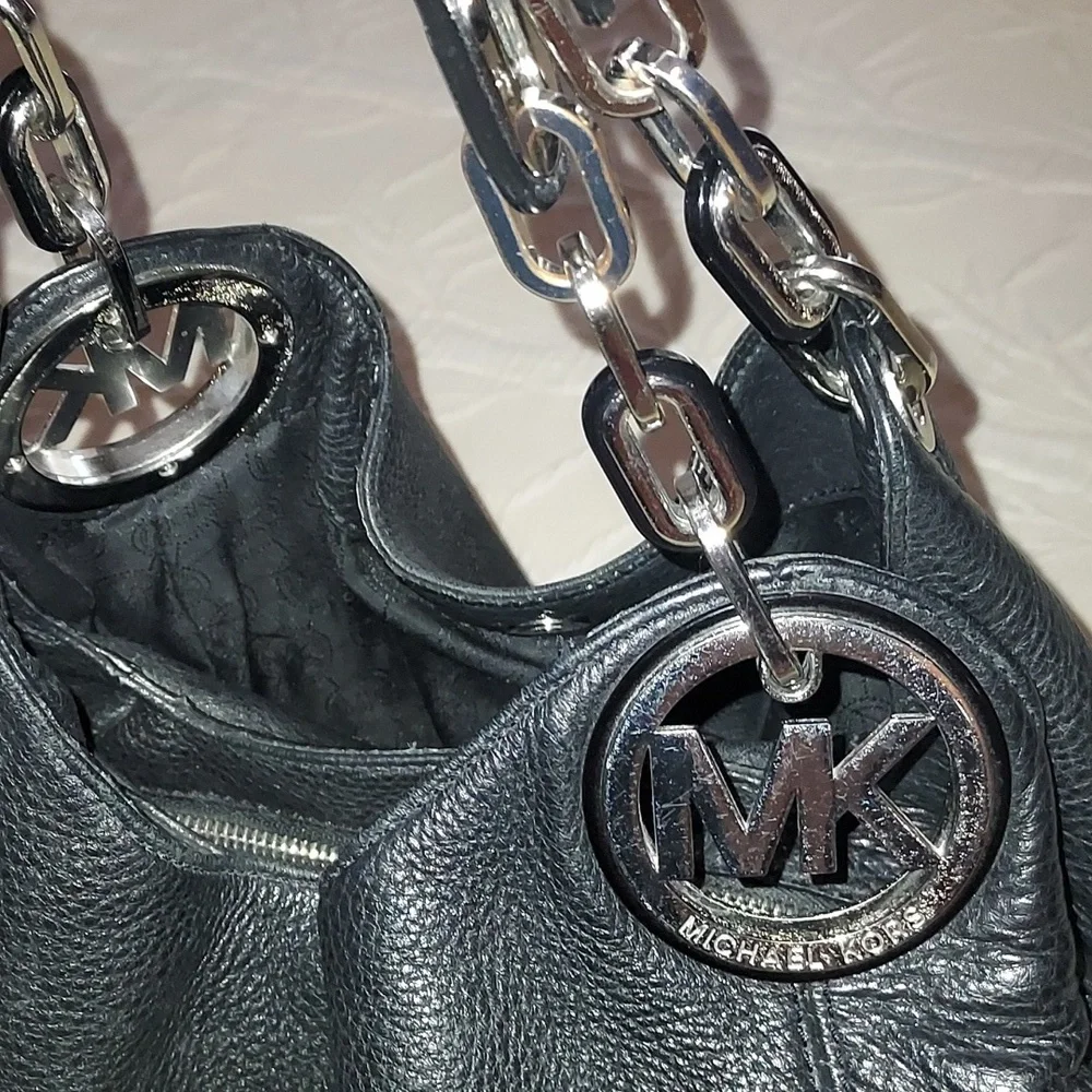Michael Kors Fulton Hobo Bag - Picture 15 of 16